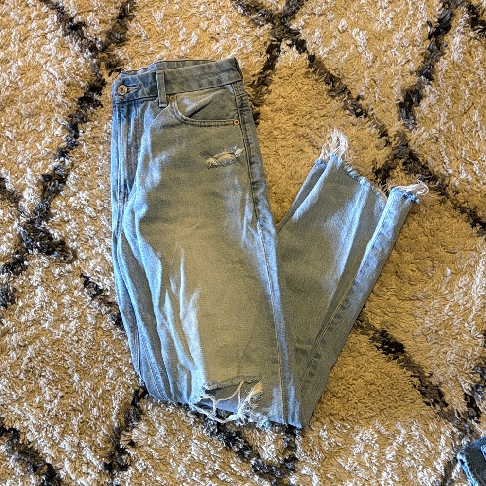 American Eagle Curvy Mom Jean